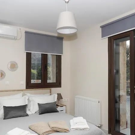 Villa Heliopetra Lux With Private Pool Varipetron
