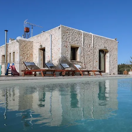 Heliopetra Lux With Private Pool
