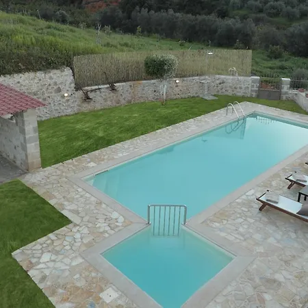 Heliopetra Lux With Private Pool